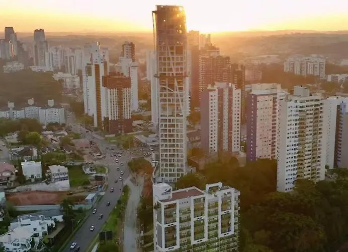 Maravilhoso Duplex com vista parque Barigui.