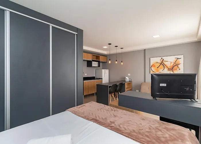 Studio Central em Andar Alto - ALL1507